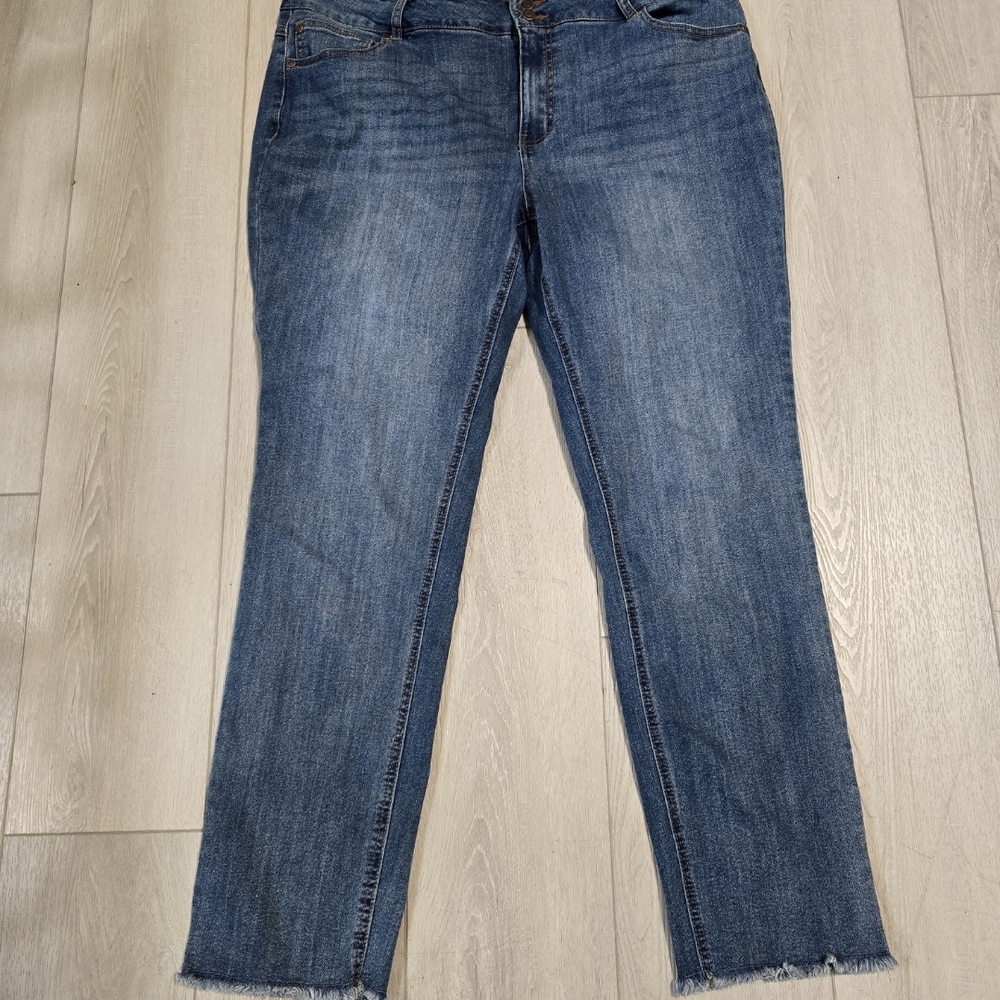 Cato Classic Blue Denim Jeans Size 16